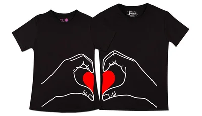 Прикольные футболки: Парные - Сердце в руке черные